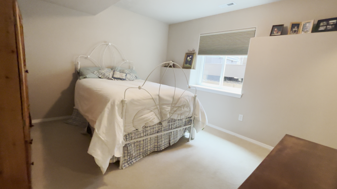 Building Photo - 2185 Hoodoo Dr