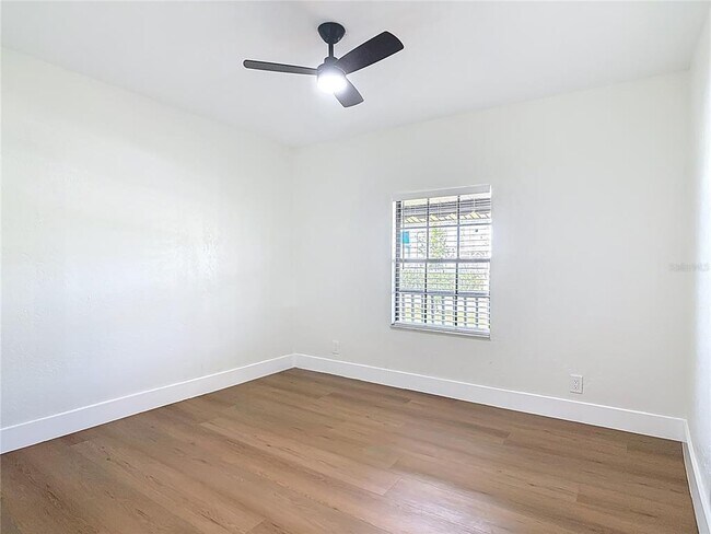 Building Photo - 1415 Frances Dr
