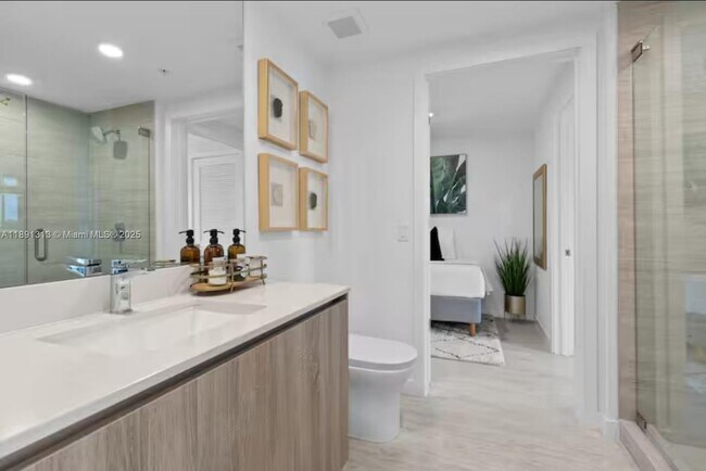 Building Photo - 3900 Biscayne Blvd