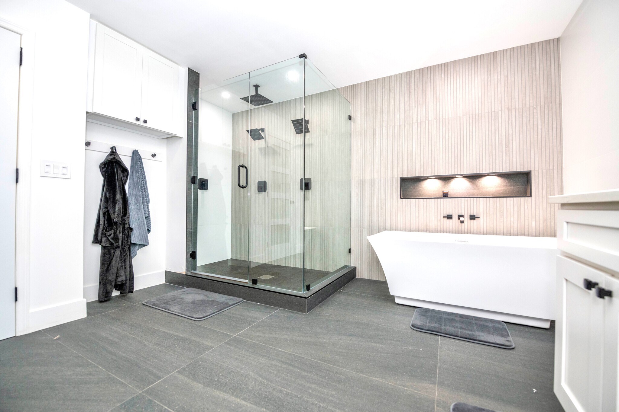 Building Photo - 16887 97th Way N