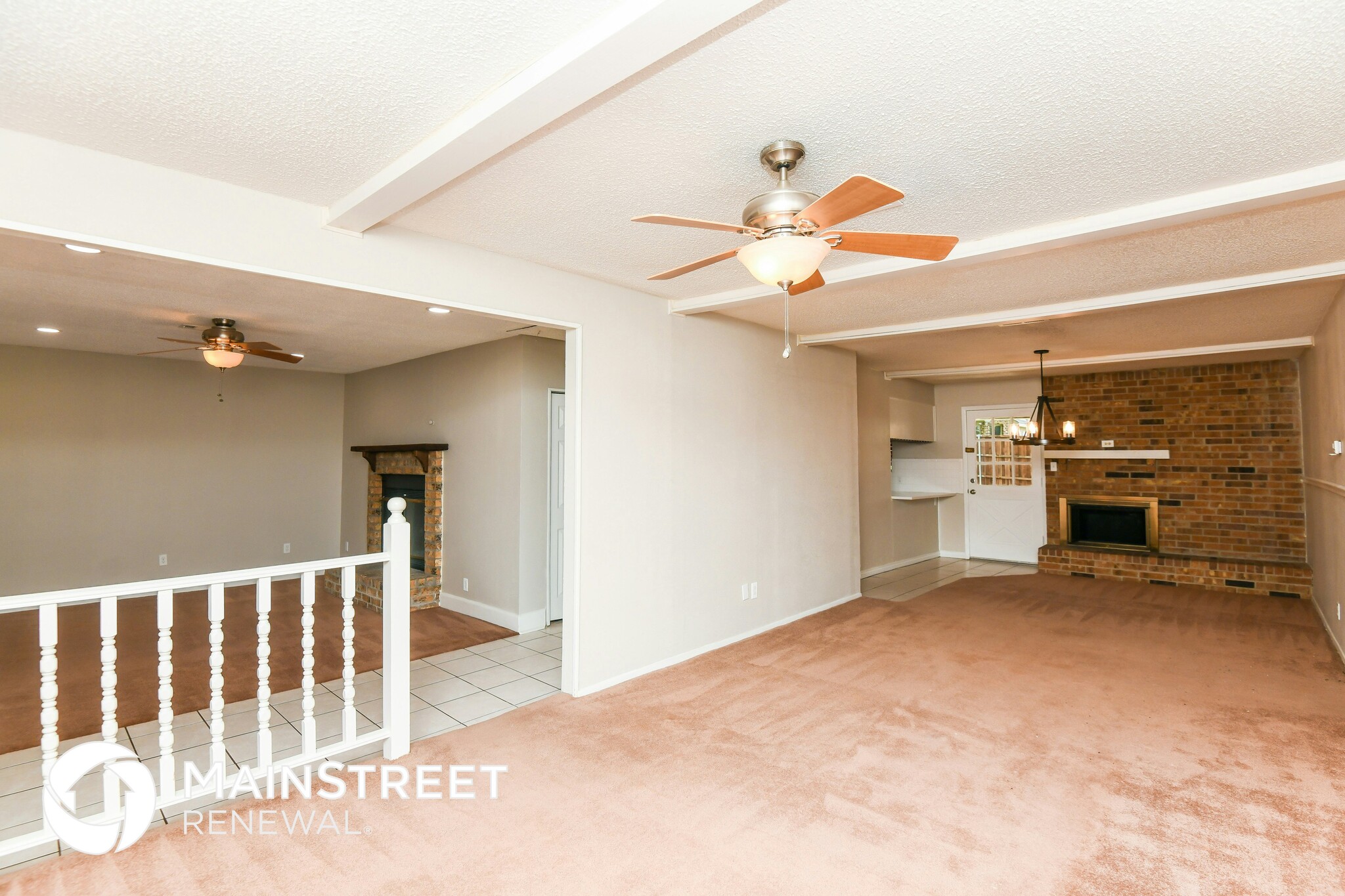 Building Photo - 1034 Meadowbrook Dr