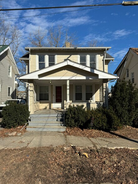 Building Photo - 3114 Ruby Ave