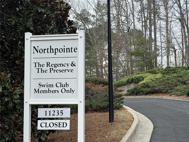 Building Photo - 10965 Wittenridge Dr