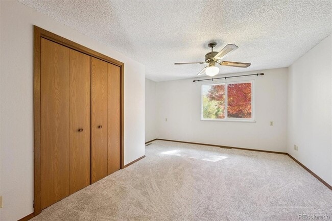 Building Photo - 11540 W 70th Pl