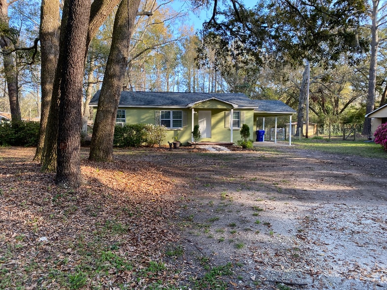 Building Photo - 2835 Cane Slash Rd