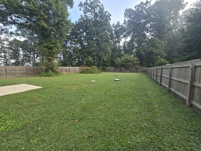 Building Photo - 4228 Cardinal Ln