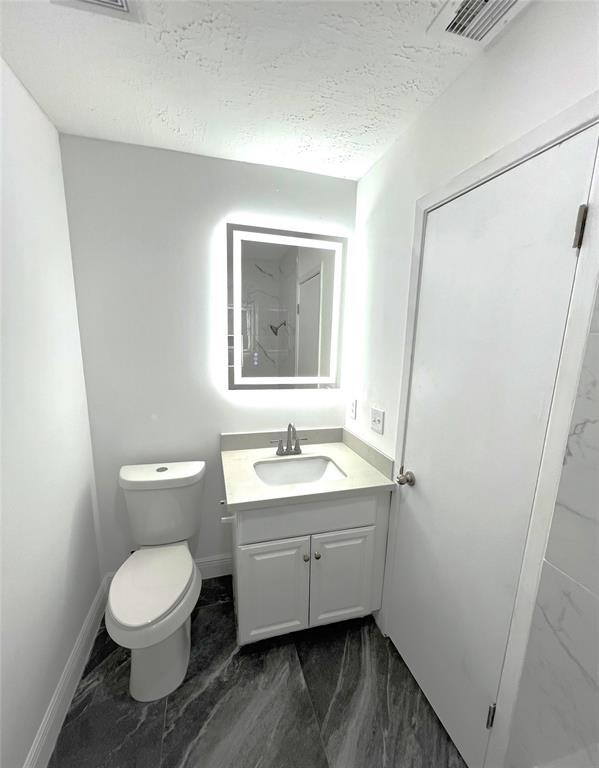 Building Photo - 24135 Tayloe House Ln