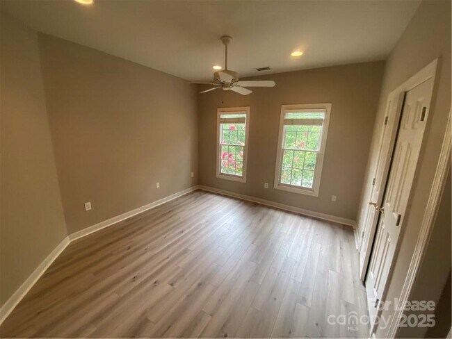 Building Photo - 8730 Devonshire Dr
