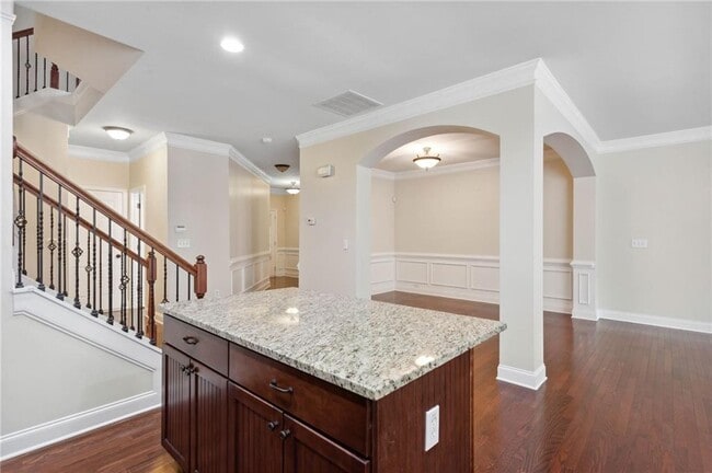 Building Photo - 13284 Warrensville Cove