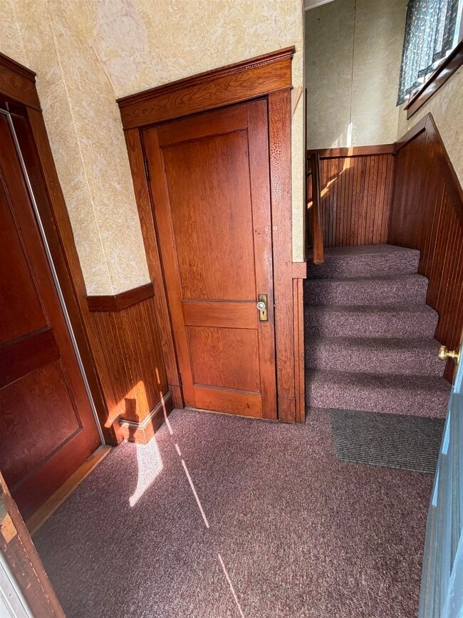 Building Photo - 47 Morgan St