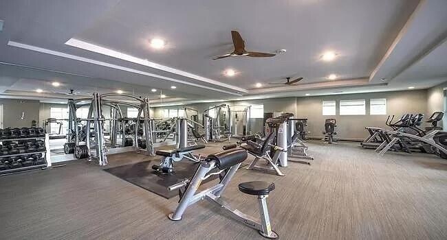 Building Photo - 1900 Barton Springs Rd