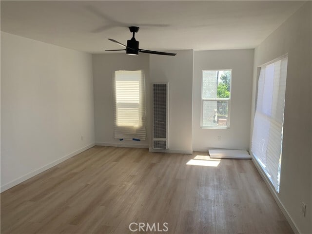 Building Photo - 1211 W 40th Pl