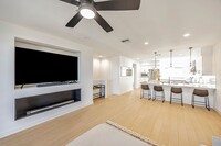 Building Photo - Elegant Fountaingrove Condo