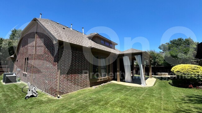 Building Photo - 4513 Cherokee Dr