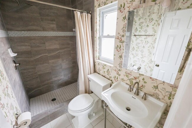 Building Photo - 1601 Palmwood Dr