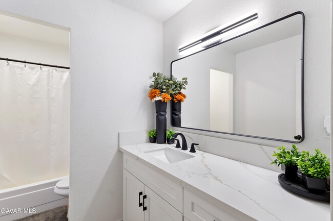 Building Photo - 7648 Jimson Ave