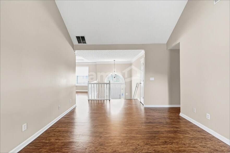 Building Photo - 900 Cline Petty Way