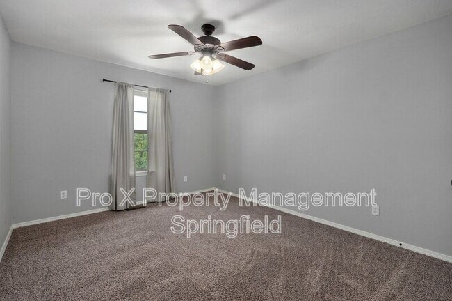 Building Photo - 1503 E Fairwind