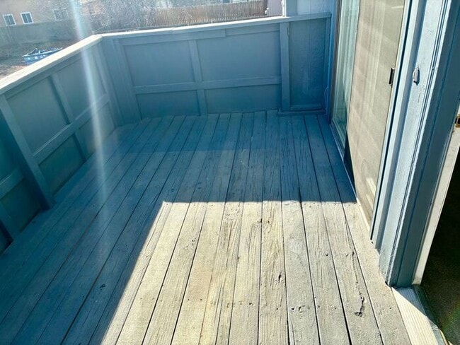 Building Photo - ***1/2 OFF THE FIRST MONTH"S RENT ***MOST UTILITIES INCLUDED***Cute 3 Bdrm, 1 Bath in Loveland