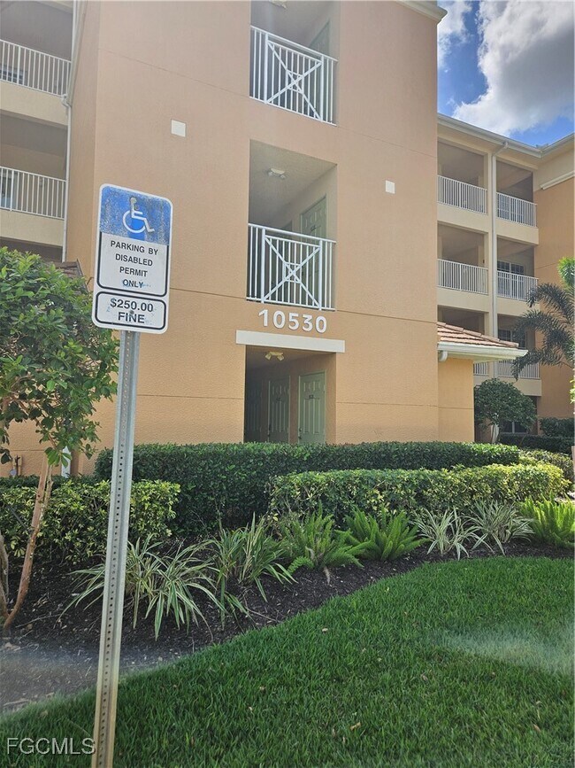 Building Photo - 10530 Amiata Way