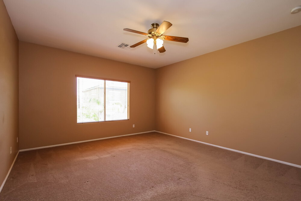 Building Photo - 10574 W Salter Dr