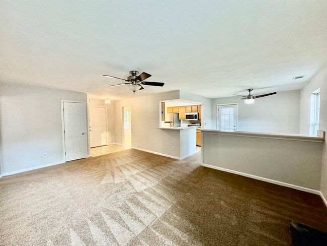 Building Photo - 612 Oak Grove Rd