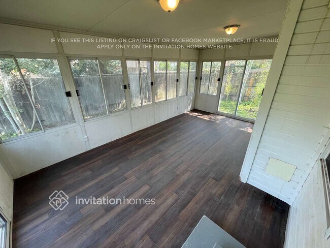 Building Photo - 12448 Bellaire St