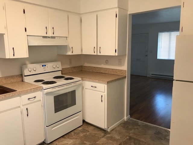 Kitchen - 345 SE 81st Ave