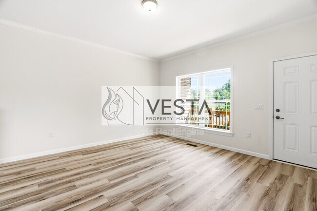 Building Photo - 13 Rolos Wy