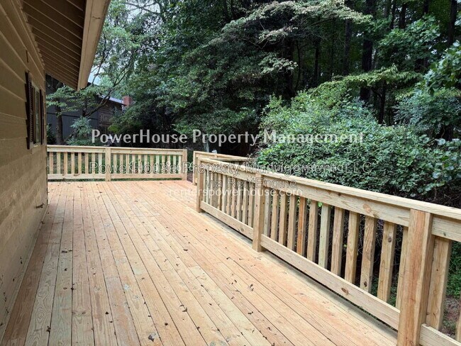 Building Photo - 145 Starboard Point