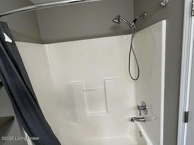 Building Photo - 10600 Norton Commons Walk