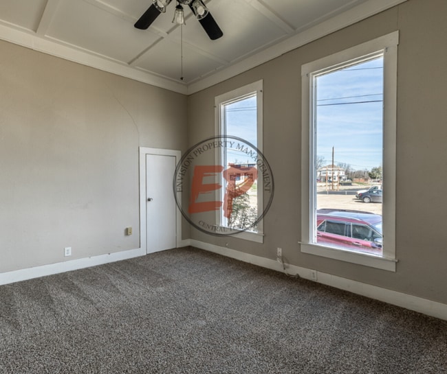 Building Photo - 2300 Washington Ave