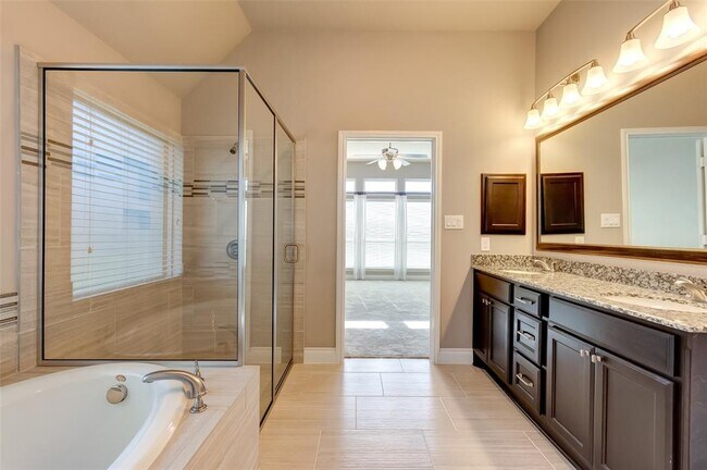 Building Photo - 23319 Tirino Shores Dr