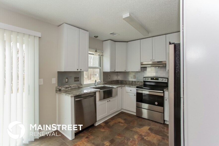 Building Photo - 8721 Kirkley Glen Ln