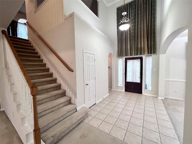 Building Photo - 5707 Windy Knoll Ln