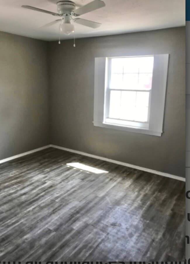 Building Photo - 4114 35th St