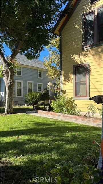 Building Photo - 927 6th St