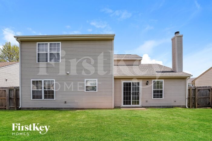 Building Photo - 698 Hollowood Ln