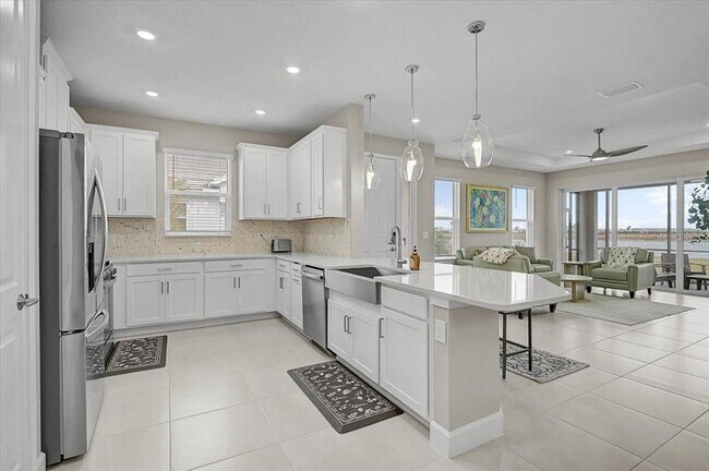 Building Photo - 7782 Waning Moon Wy