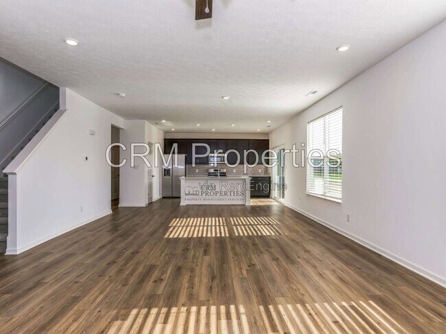 Building Photo - 3489 Briarwick Dr