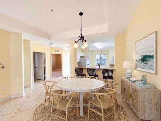 Building Photo - AVAILABLE NOW! Top-Floor Condo | Gated Community | Preserve Views | Water, Sewer & Cable Included