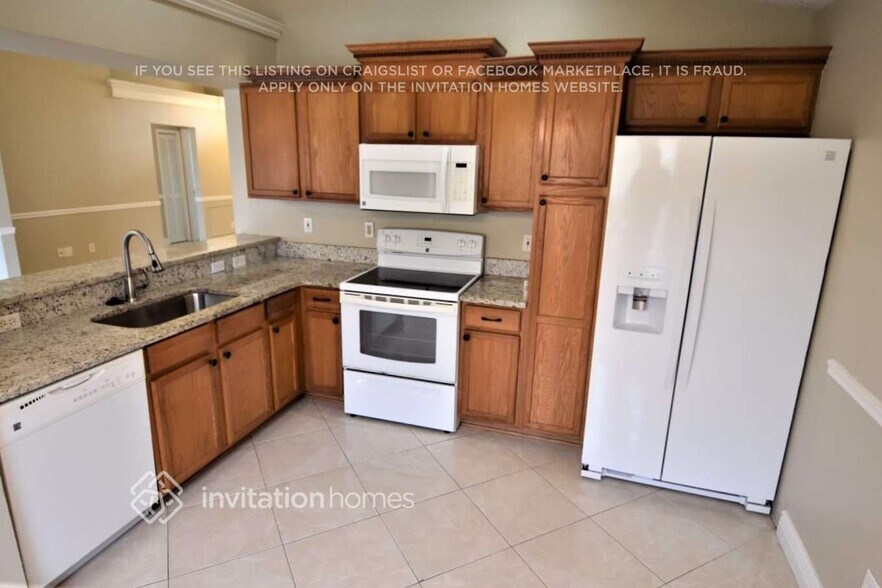 Building Photo - 2900 Cool Breeze Cir