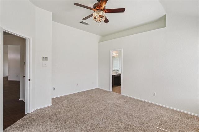 Building Photo - 3124 Creekside Dr