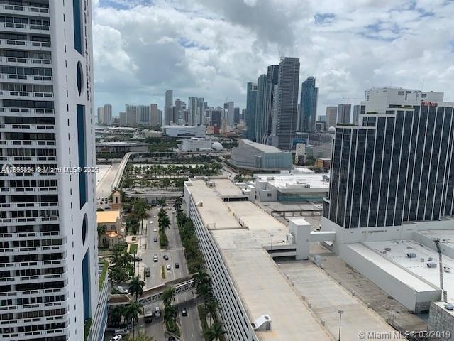Building Photo - 1750 N Bayshore Dr