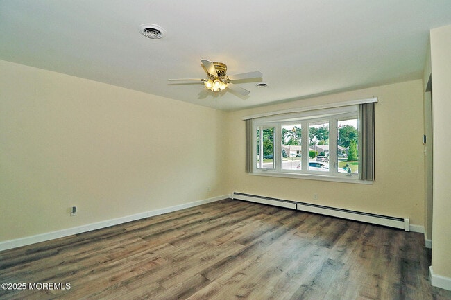 Building Photo - 43 Whitmore Dr