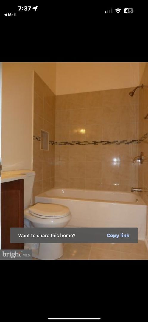 Building Photo - Charming 3BR Townhome in Gaithersburg