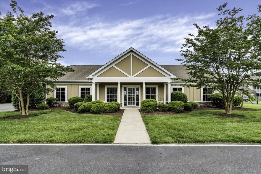 Building Photo - 4803I Summer Brook Way