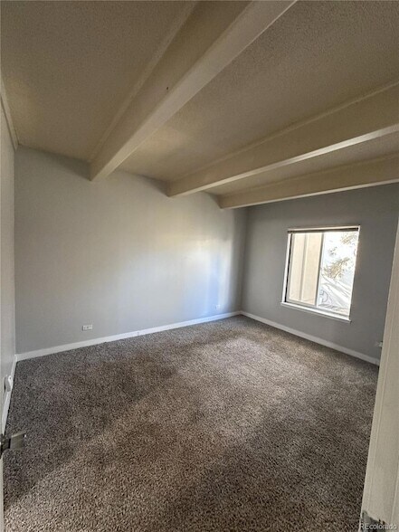 Building Photo - 9995 E Harvard Ave