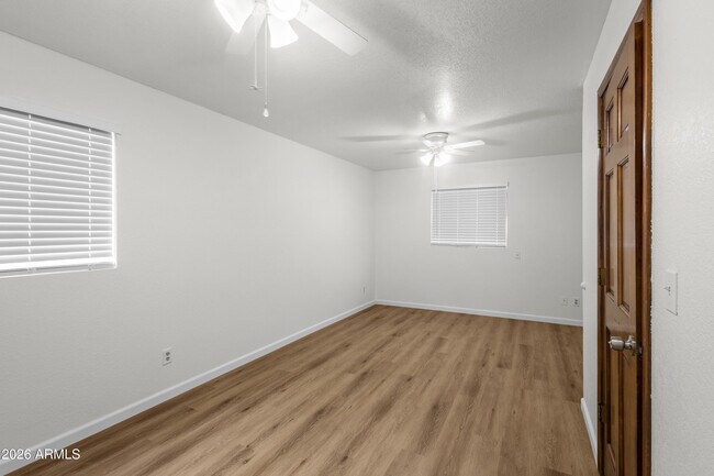 Building Photo - 1143 N Ironwood Ct