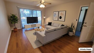 Building Photo - 6004 Village Cir S